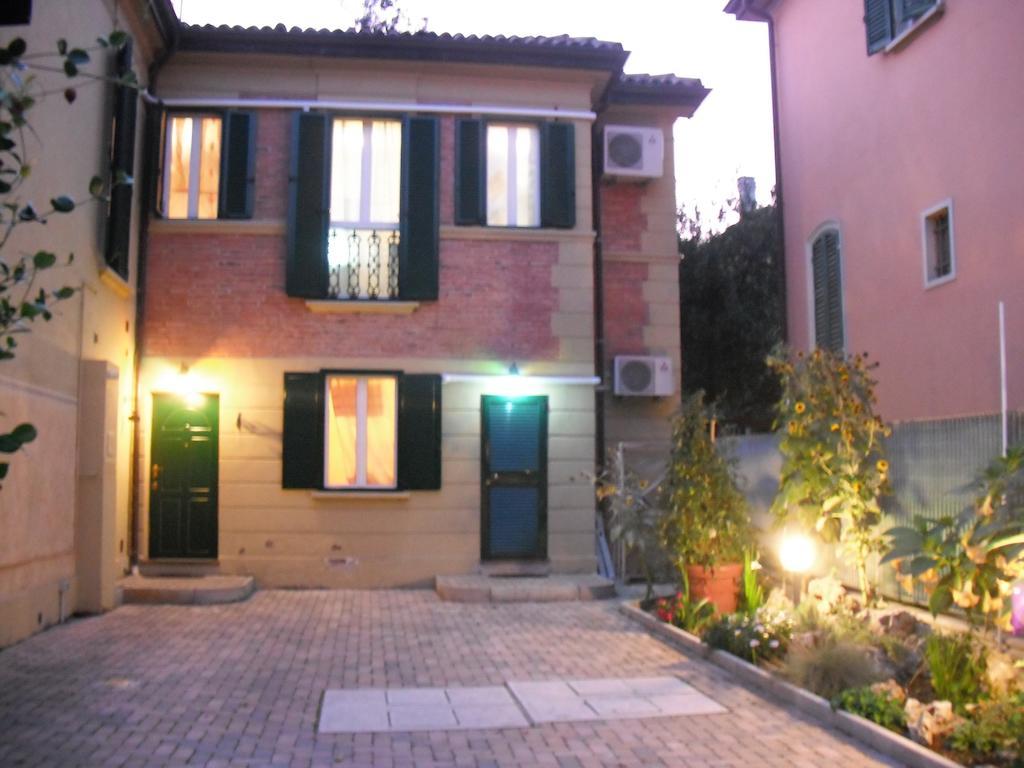 Appunti Di Viaggio Room & Breakfast San Giorgio di Piano 部屋 写真